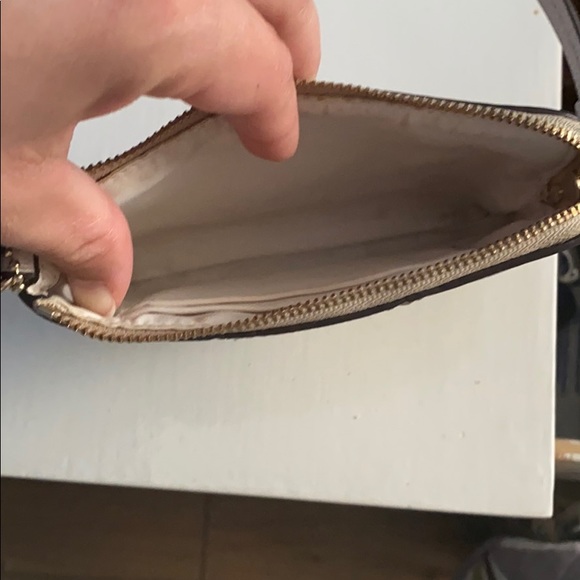 Wallet Coach - Picture 2 of 2